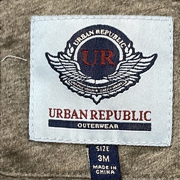 Urban Republic Baby Boys Soft Faux Fur Prams w/Ears & Attached Gloves Size 3 Mon - Picture 5 of 6